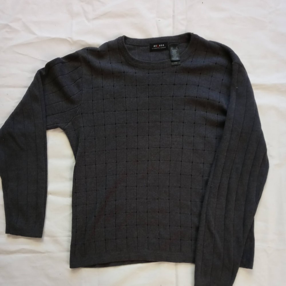 Axcess a Claiborne Co. Men’s Long Sleeve Sweater - Small